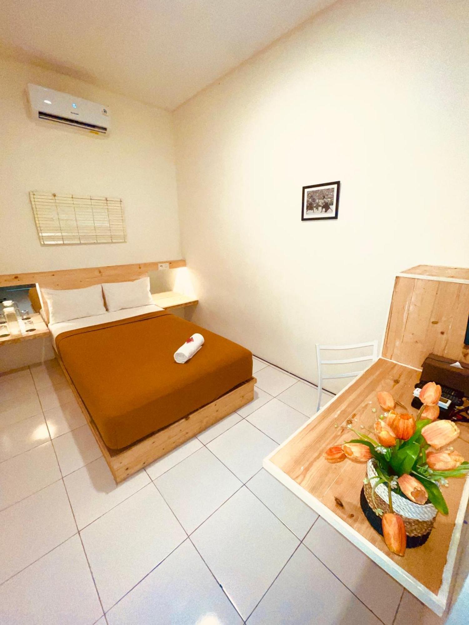 Tanawu Airport Hotel Lombok 프라야 외부 사진